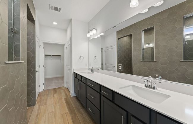 291 Muddy Creek Way, House other with 3 bedrooms, 2 bathrooms and 2 parking in Kyle TX | Image 6