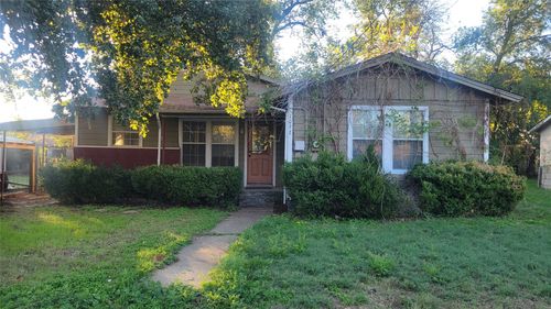 1092 W Elm St, Stephenville, TX, 76401-2409 | Card Image