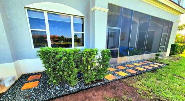 2247 Sw Cape Cod Dr, Condo with 3 bedrooms, 3 bathrooms and null parking in Port St. Lucie FL | Image 40
