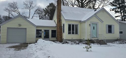 4018 Plymouth Drive, Norton Shores, MI, 49441 | Card Image