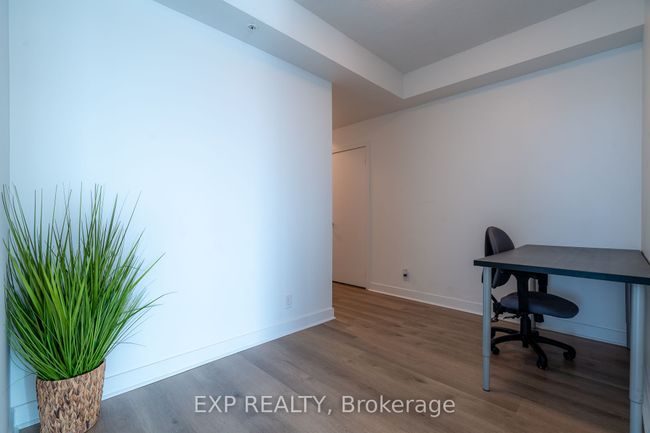 2008 - 3985 Grand Park Dr, Condo with 3 bedrooms, 2 bathrooms and 1 parking in Mississauga ON | Image 10