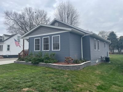 504 E 9th Street, House other with 2 bedrooms, 1 bathrooms and 2 parking in ROCK FALLS IL | Image 2