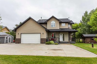 12 Cyrene Cres, House detached with 4 bedrooms, 2 bathrooms and 2 parking in Gull Lake AB | Image 1