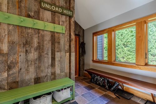 45 Trailside Rd, Ludlow, VT, 05149-9613 | Card Image