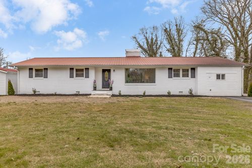 52 Baby Jane Ln, Hendersonville, NC, 28792-8764 | Card Image