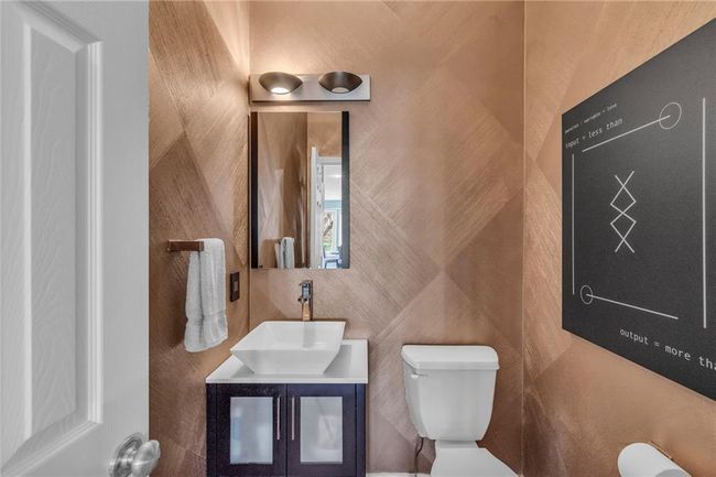 5712 Payne St, House other with 5 bedrooms, 5 bathrooms and null parking in Shawnee KS | Image 11