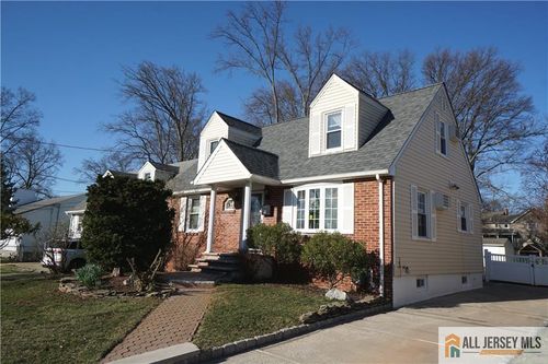25 Clover Ave, Colonia, NJ, 07067-2006 | Card Image
