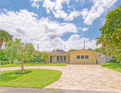 5261 Ne 18th Ter, Fort Lauderdale, FL, 33308-3113 | Card Image