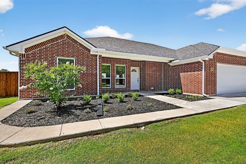 899 W Cardinal St, Ector, TX, 75439-2409 | Card Image