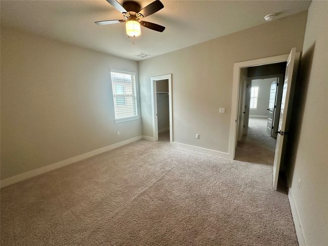 Fourth bedroom, upstairs | Image 31