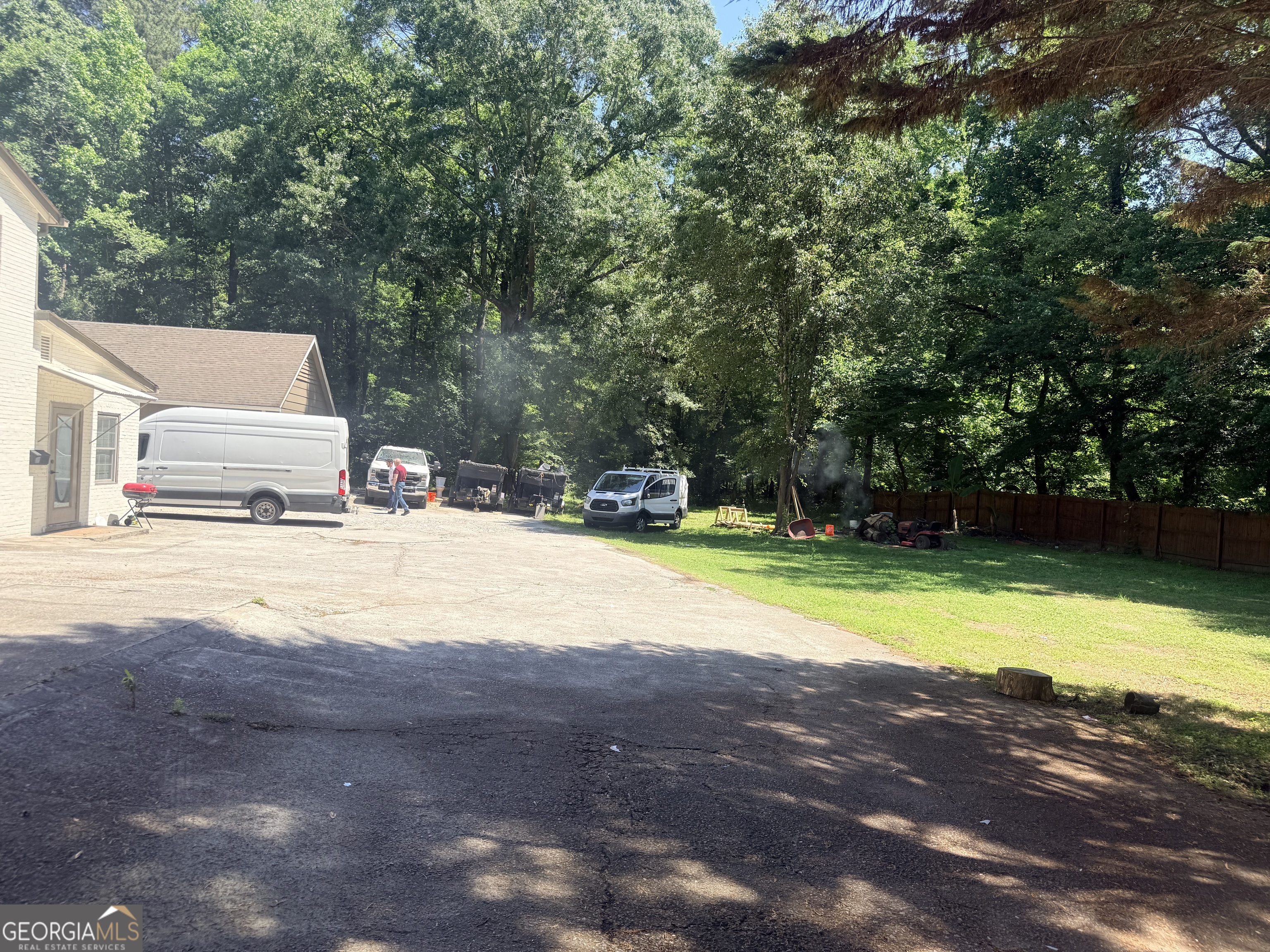 Commercial Sale in Lilburn 5