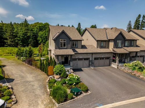 36 Spalding Cres, Huntsville, ON, P1H1C9 | Card Image
