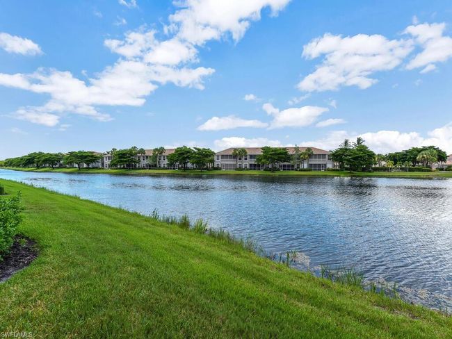 Amazing Country Club Setting | Image 25