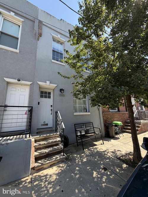 1515 S Dover St, PHILADELPHIA, PA, 19146-4430 | Card Image