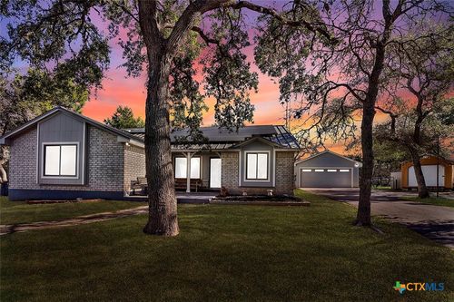 228 Deertrail Dr, San Marcos, TX, 78666-8916 | Card Image