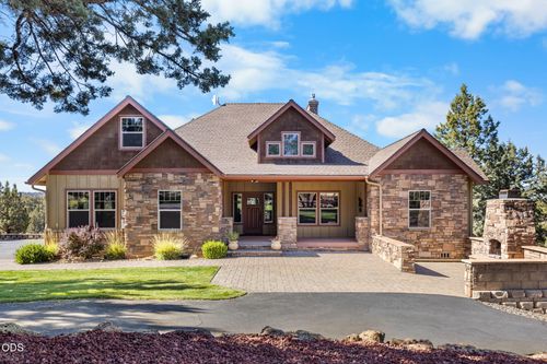 16030 Sw Canyon View Pl, Terrebonne, OR, 97760-7556 | Card Image
