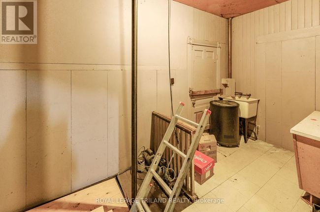 288 King St S, Home with 0 bedrooms, 0 bathrooms and null parking in Highgate ON | Image 28