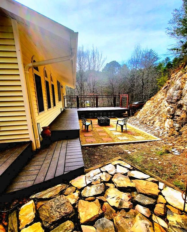 9 Domenico Dr, House other with 3 bedrooms, 3 bathrooms and 2 parking in Murphy NC | Image 42