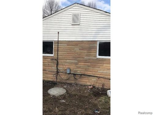 4337 Algonquin St, Detroit, MI, 48215-2282 | Card Image