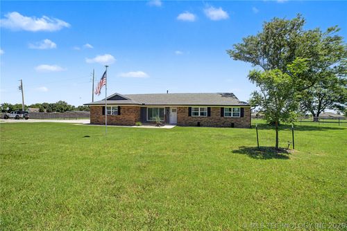 1120 Sequoyah Dr, Oologah, OK, 74053-3311 | Card Image