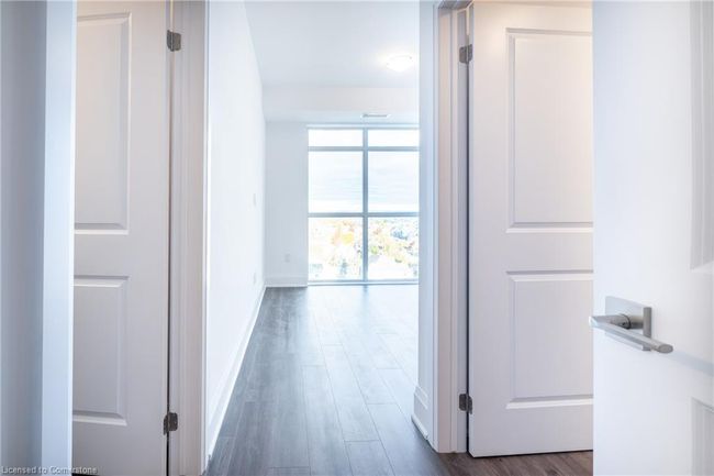 902 - 450 Dundas St E, House attached with 2 bedrooms, 2 bathrooms and 2 parking in Hamilton ON | Image 29