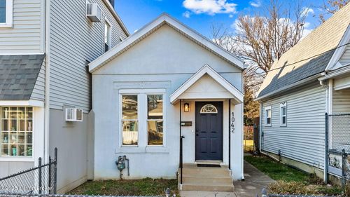 1042 S Shelby St, Louisville, KY, 40203-3460 | Card Image