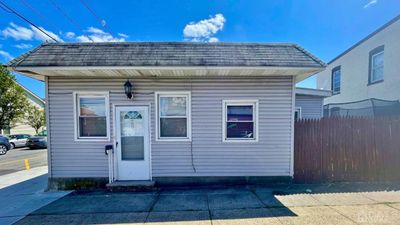 289 Hall Avenue, House other with 3 bedrooms, 1 bathrooms and null parking in Perth Amboy NJ | Image 1