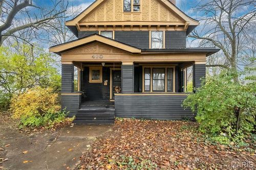 410 W Argonne Dr, Kirkwood, MO, 63122-4134 | Card Image