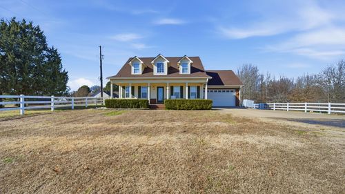 97 Peggy Ann Ln, Munford, TN, 38058-4467 | Card Image