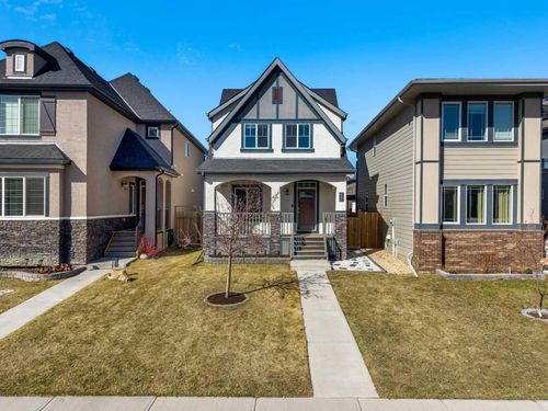 432 Marquis Hts Se, Calgary, AB, T3M1V1 | Card Image