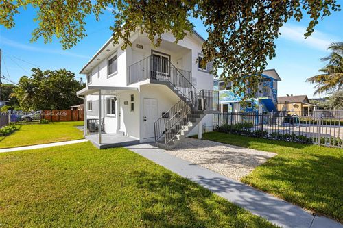 0-7600 N Miami Ave, Miami, FL, 33150-3548 | Card Image