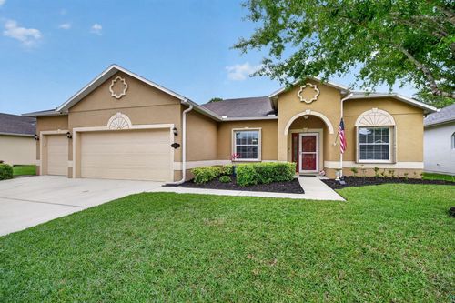 135 Stony Point Dr, Sebastian, FL, 32958-6468 | Card Image