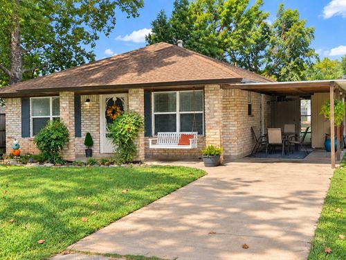 118 W Mahan St, Richwood, TX, 77531-2800 | Card Image