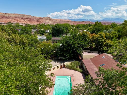 324 E 300 S, Moab, UT, 84532-2624 | Card Image