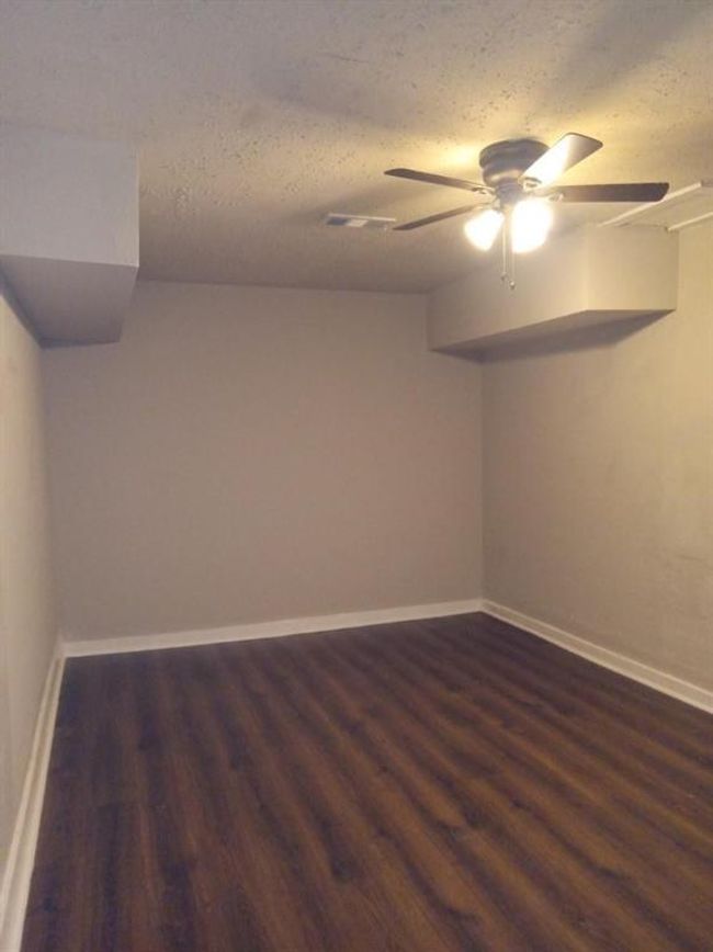 9306 St Lo Rd, House other with 3 bedrooms, 1 bathrooms and null parking in Houston TX | Image 11