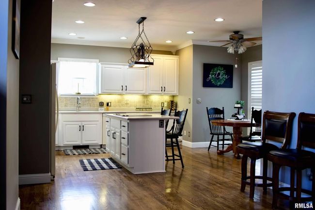 1338 Wagon Creek Rd, House attached with 3 bedrooms, 3 bathrooms and null parking in Creal Springs IL | Image 14