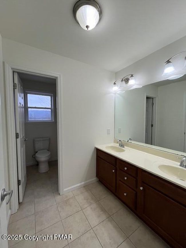 bathroom | Image 23