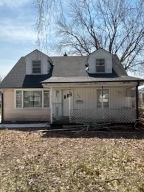 1908 W Pearl Ave, ROCKFORD, IL, 61103-2927 | Card Image