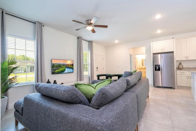 Model Home | Image 9