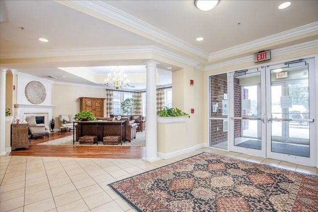 APT-108 - 36 Village Rd, Condo with 1 bedrooms, 1 bathrooms and null parking in Middleton MA | Image 5