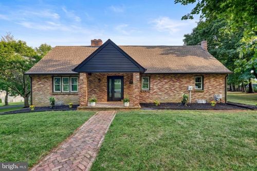 521 Windy Hill Rd, NEW FREEDOM, PA, 17349-9009 | Card Image