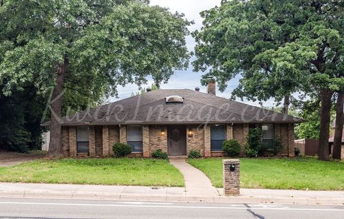 2712 Lincoln Dr, Arlington, TX, 76006-3501 | Card Image