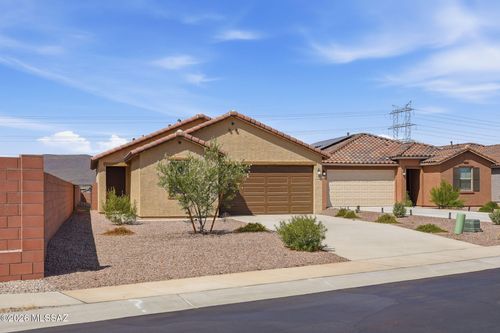 8709 N Magdalena Pl, Tucson, AZ, 85742-0081 | Card Image