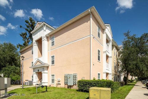 207-8227 Lobster Bay Ct, JACKSONVILLE, FL, 32256-3212 | Card Image