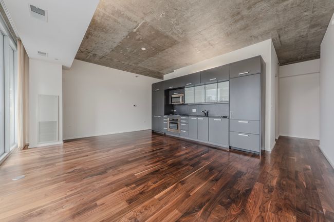 APT-1107 - 550 N Saint Clair St, Condo with 0 bedrooms, 1 bathrooms and null parking in Chicago IL | Image 7