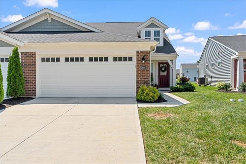 1605 Scenicview Ln, Milford, OH, 45150-3136 | Card Image