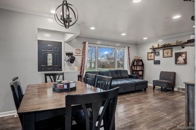 15251 Windemere St, House other with 3 bedrooms, 1 bathrooms and null parking in Southgate MI | Image 10