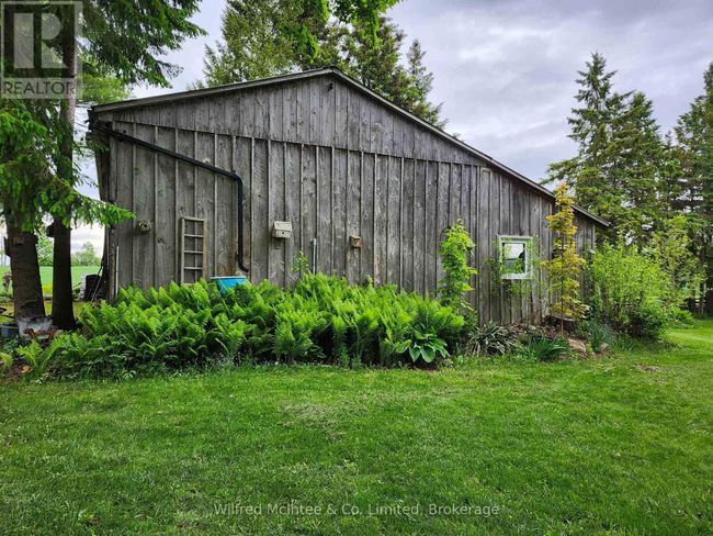 40065 School Rd, Home with 3 bedrooms, 2 bathrooms and 5 parking in Goderich ON | Image 23