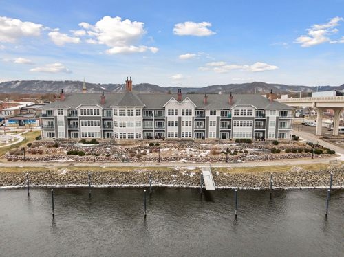 unit-406-225 Lawrence Blvd W, Wabasha, MN, 55981-1912 | Card Image