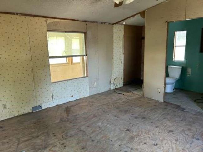 3702 Park St, House other with 3 bedrooms, 2 bathrooms and null parking in Damon TX | Image 9